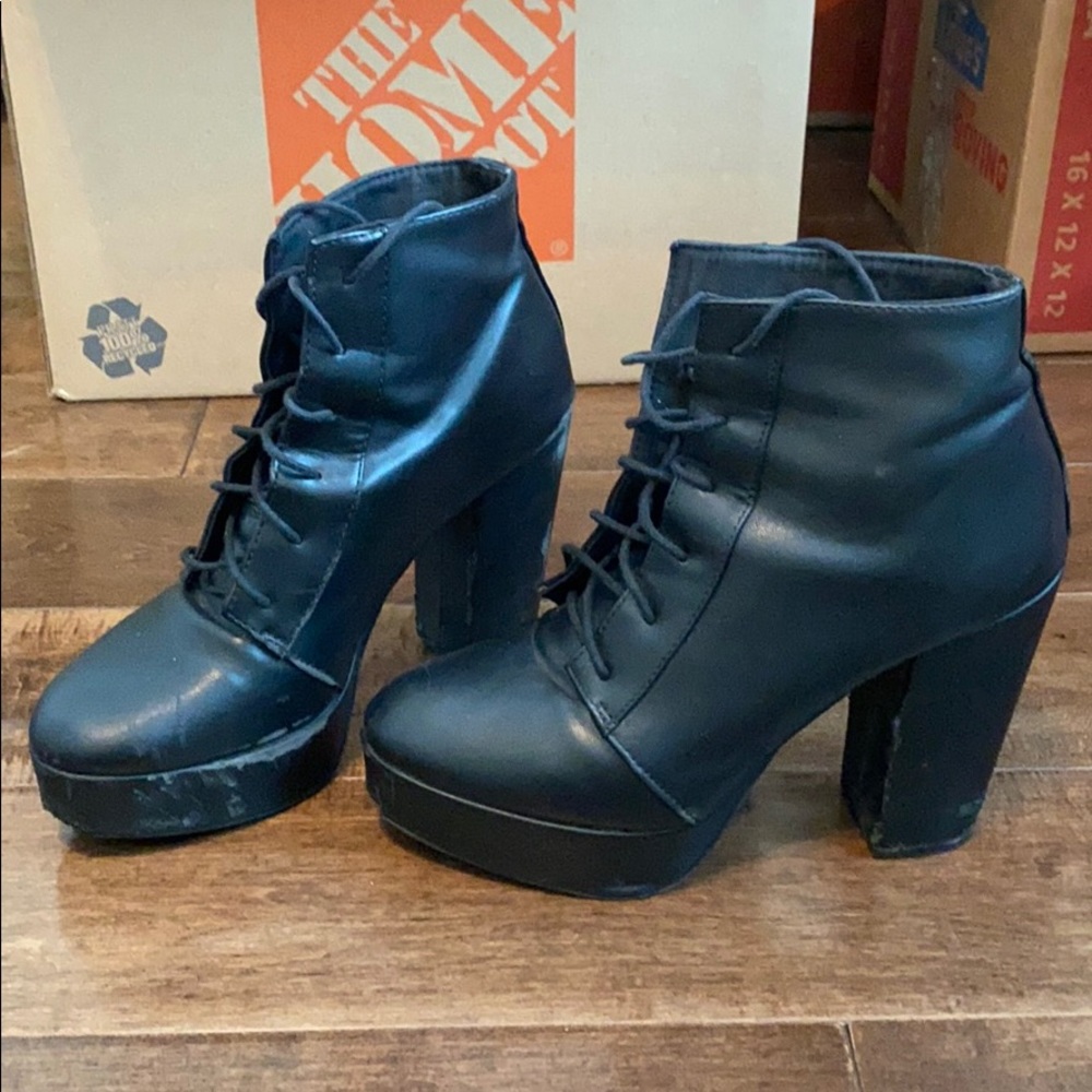 Chunky heels